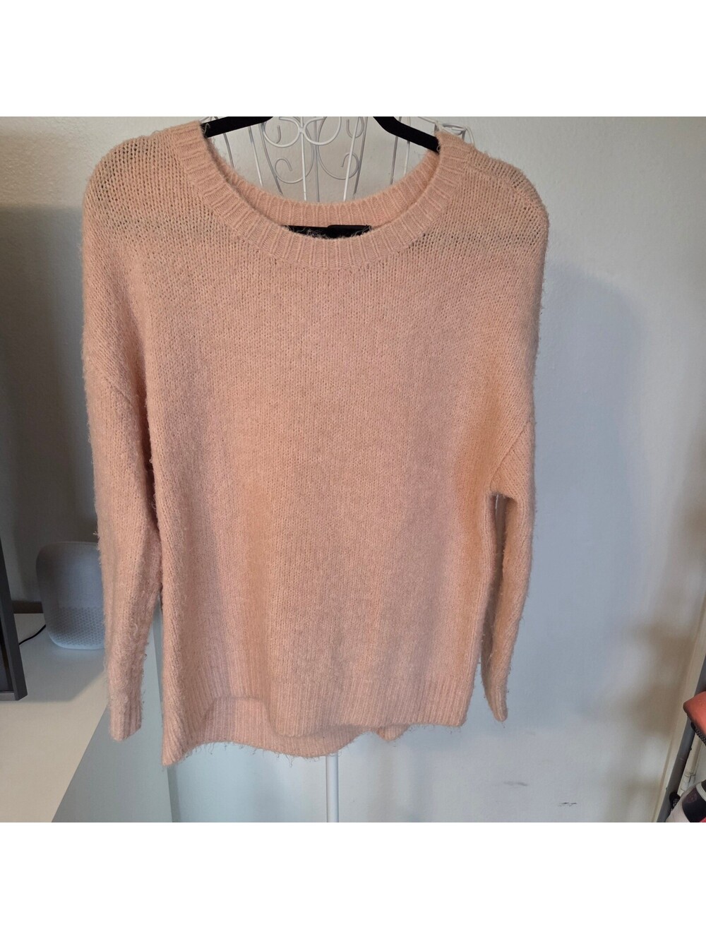 Express Women's Soft Pink Crew Neck Sweater Size Small